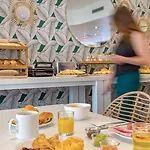 Отель Novotel Centre - Grandes & Confort Centre-ville