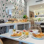 Novotel Centre - Grandes & Confort Centre-ville Отель 4*