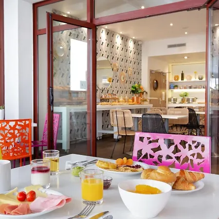 Hotel Novotel Centre - Grandes & Confort Centre-ville 4*