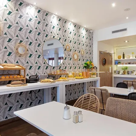 Hotel Novotel Centre 4*