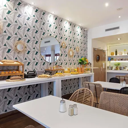 Novotel Centre - Grandes & Confort Centre-ville Hotel