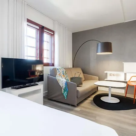 Novotel Centre - Grandes & Confort Centre-ville 酒店 4*