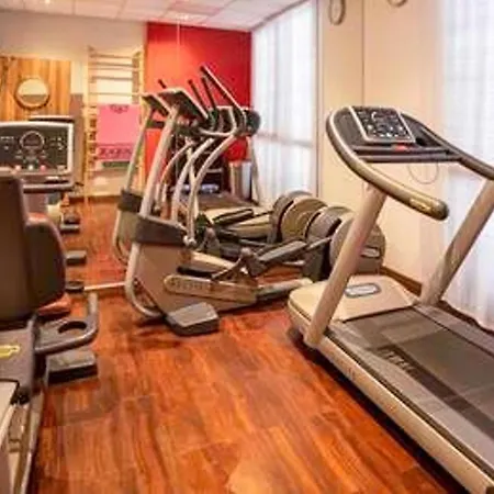 Novotel Centre - Grandes & Confort Centre-ville 酒店 佩皮尼昂