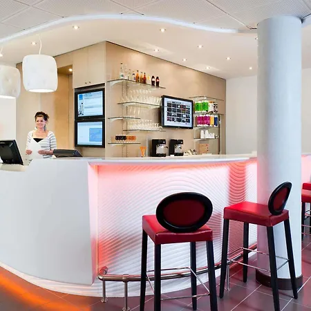 Novotel Centre - Grandes & Confort Centre-ville 酒店