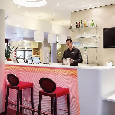 Novotel Centre - Grandes & Confort Centre-ville 4*