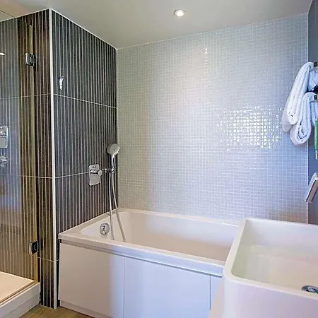Novotel Centre - Grandes & Confort Centre-ville ホテル 4*