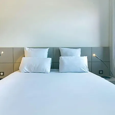 Szálloda Novotel Centre - Grandes & Confort Centre-ville 4*
