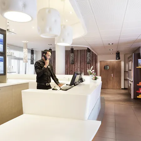 Novotel Centre - Grandes & Confort Centre-ville 4* Perpignan