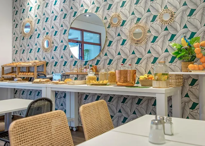 Hotel Novotel Centre - Grandes & Confort Centre-ville 4*